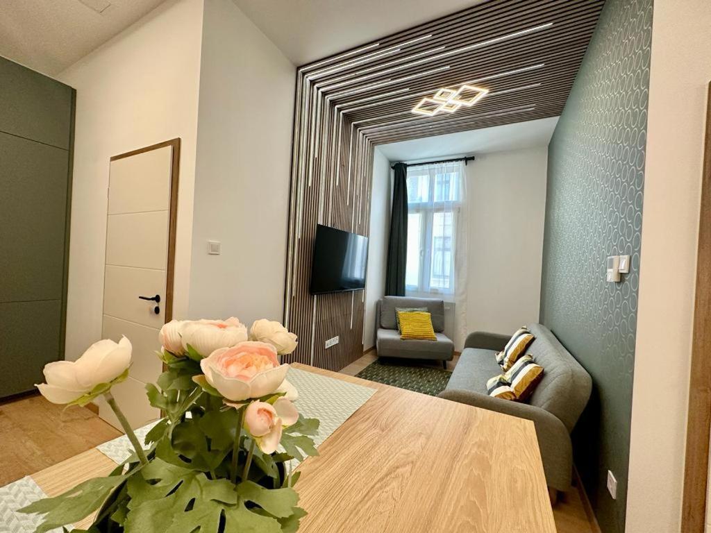 Apartment At Gozsdu Courtyard #Partyzone #Downtown #Freeparking Budapest Luaran gambar